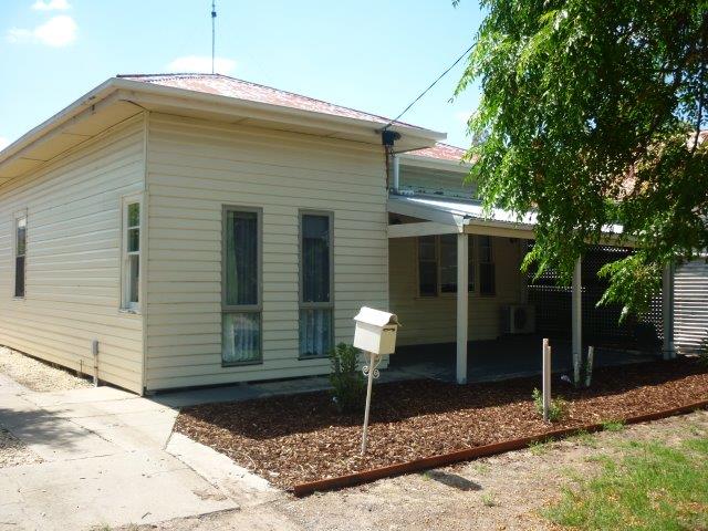 31 Molyneaux Street, WARRACKNABEAL VIC 3393