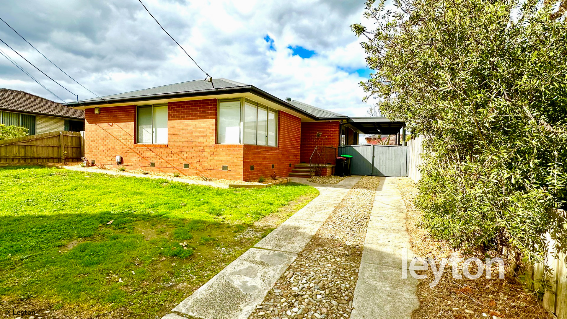 43 Aberdeen Drive, DANDENONG NORTH VIC 3175