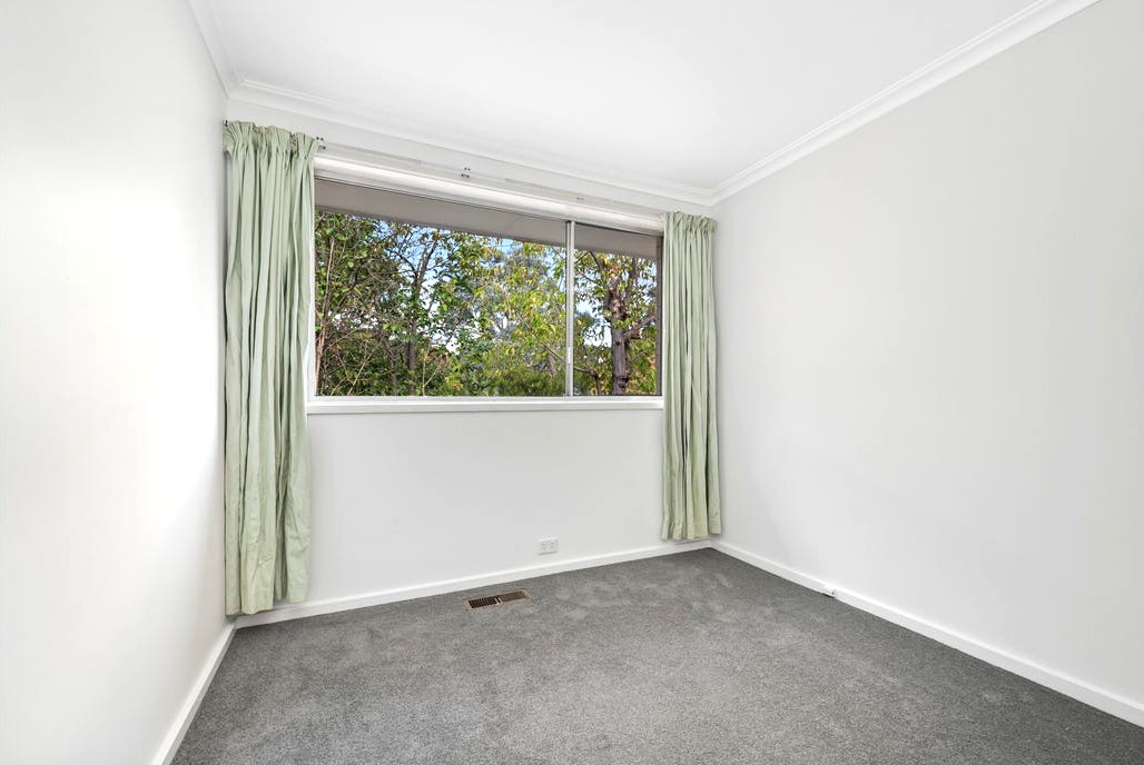 14 Dookie Street, Farrer, photo 8