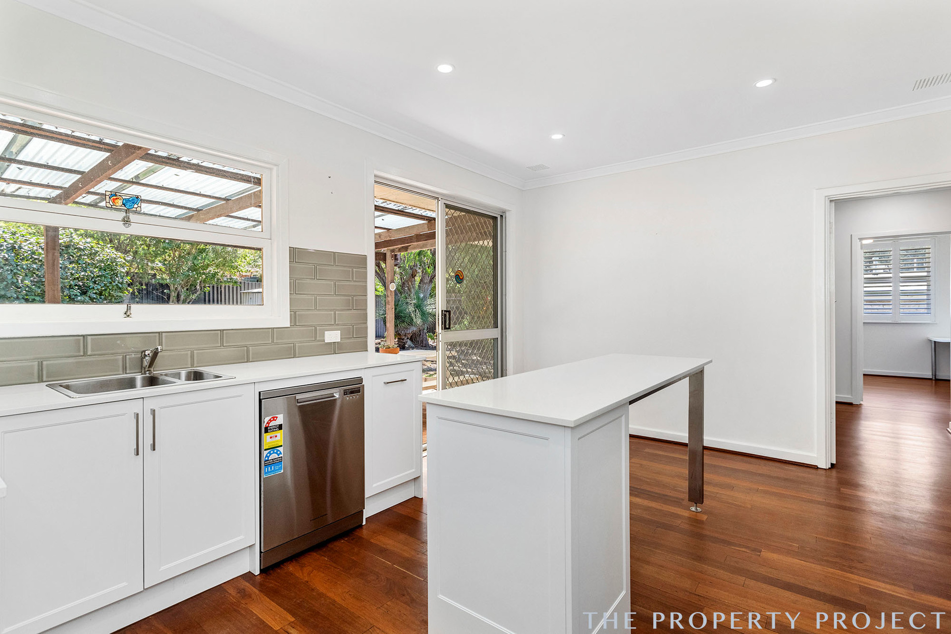 12 Manuka Place Duncraig WA 6023