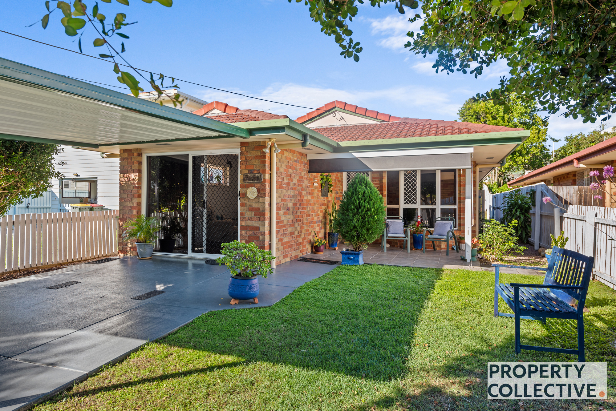 18a McLennan Street, WOODY POINT QLD 4019