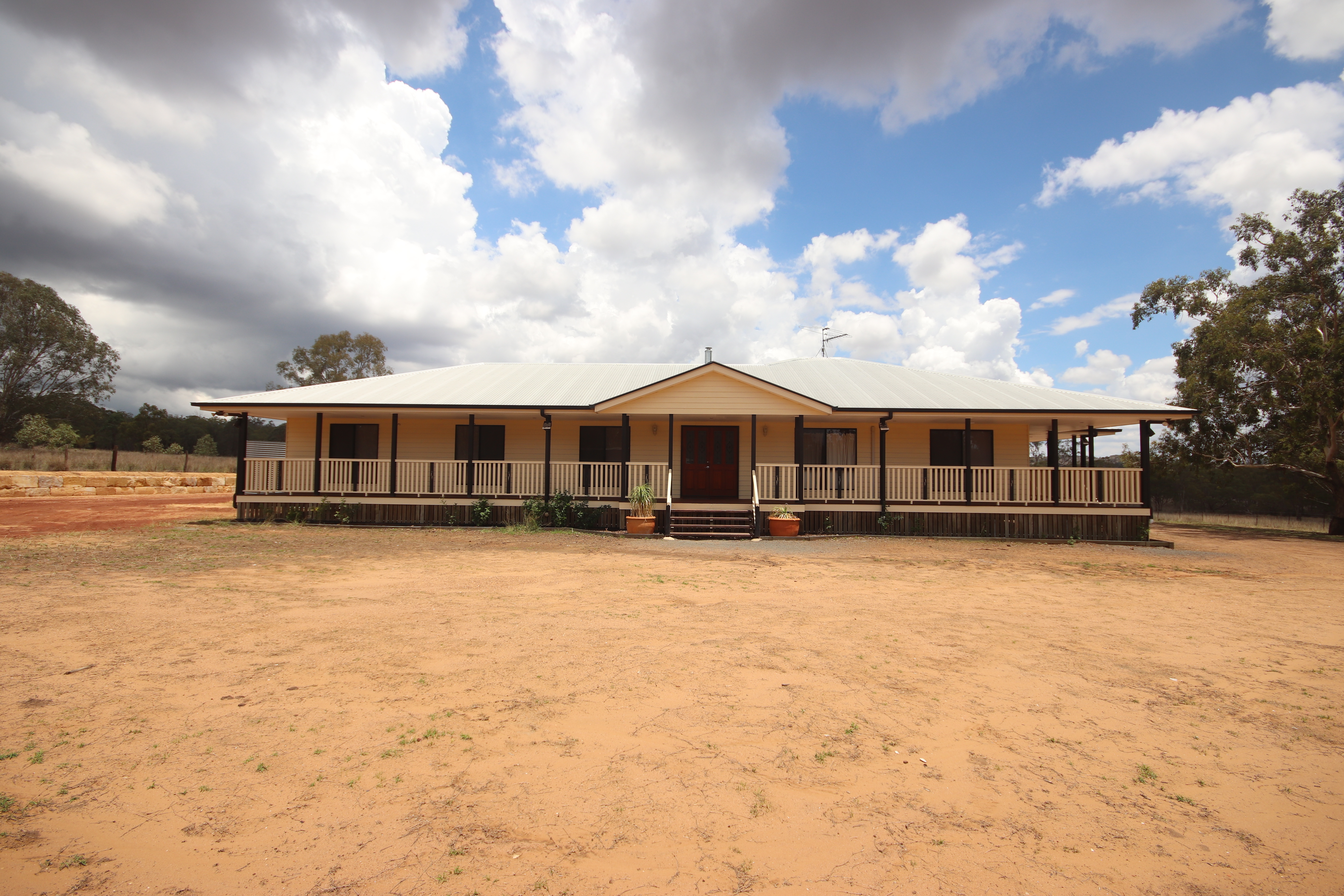 165 Volp Road, MERINGANDAN WEST QLD 4352