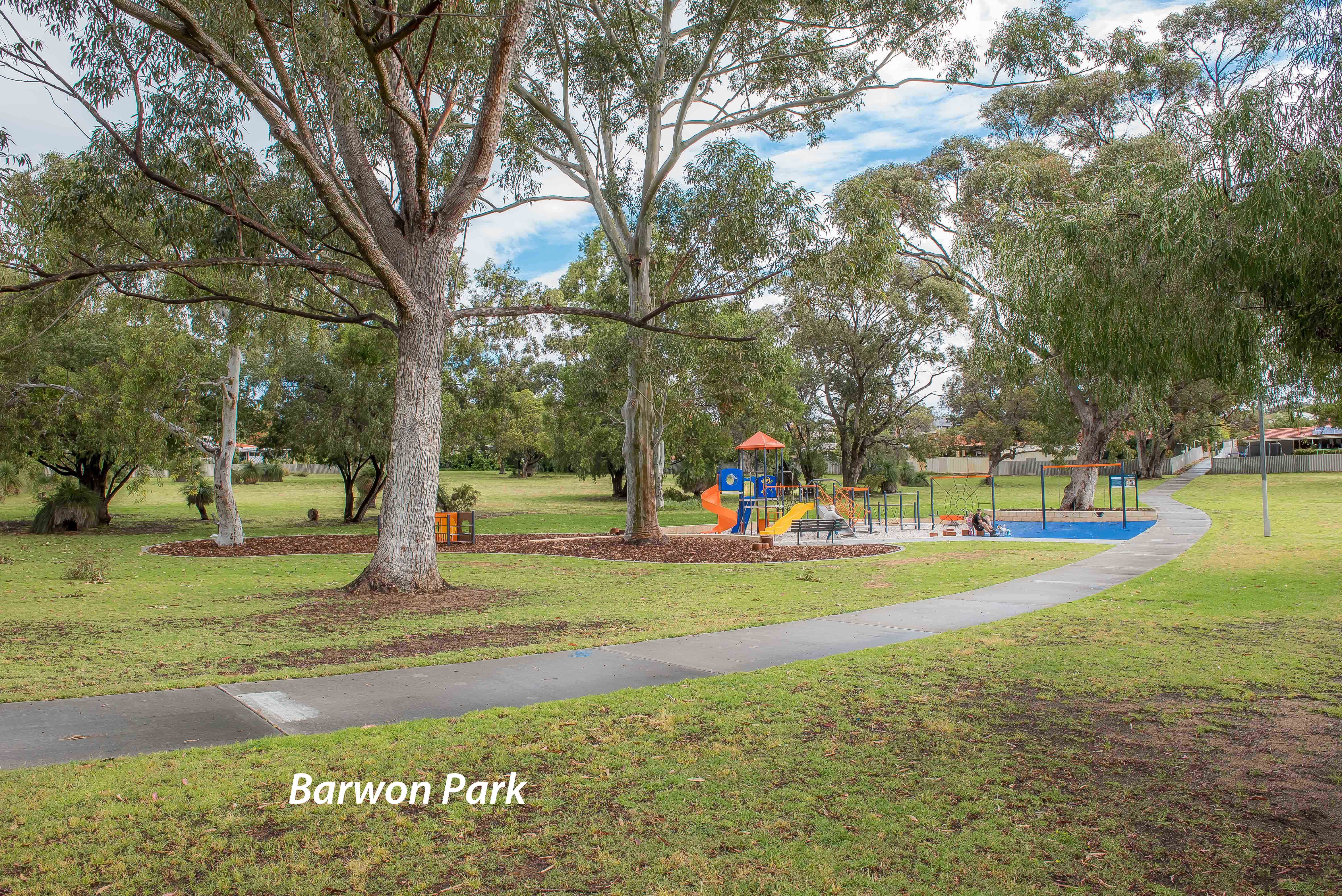 4 Cawarra Crescent Craigie WA 6025