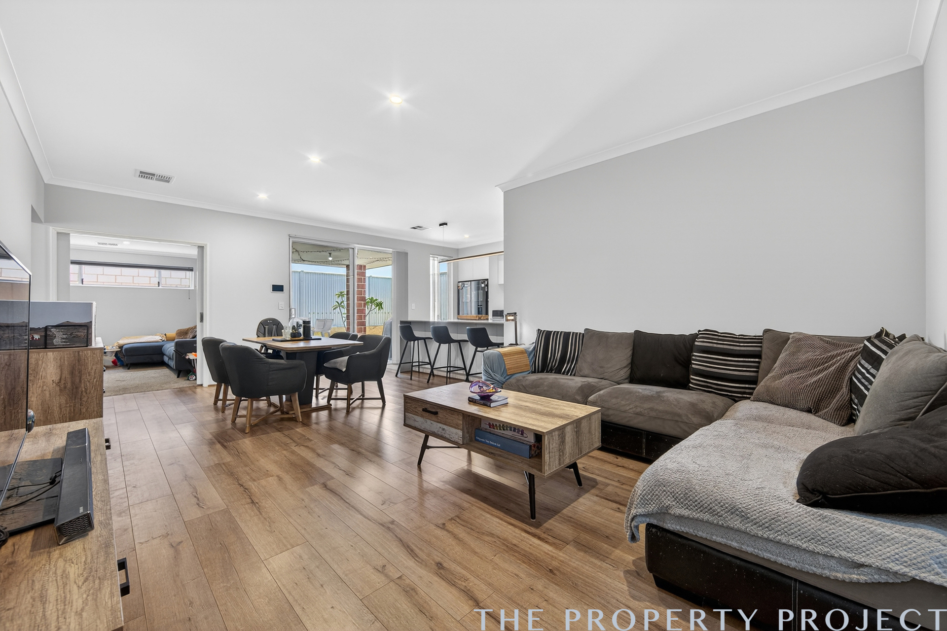 23 Lowlands Avenue Eglinton WA 6034