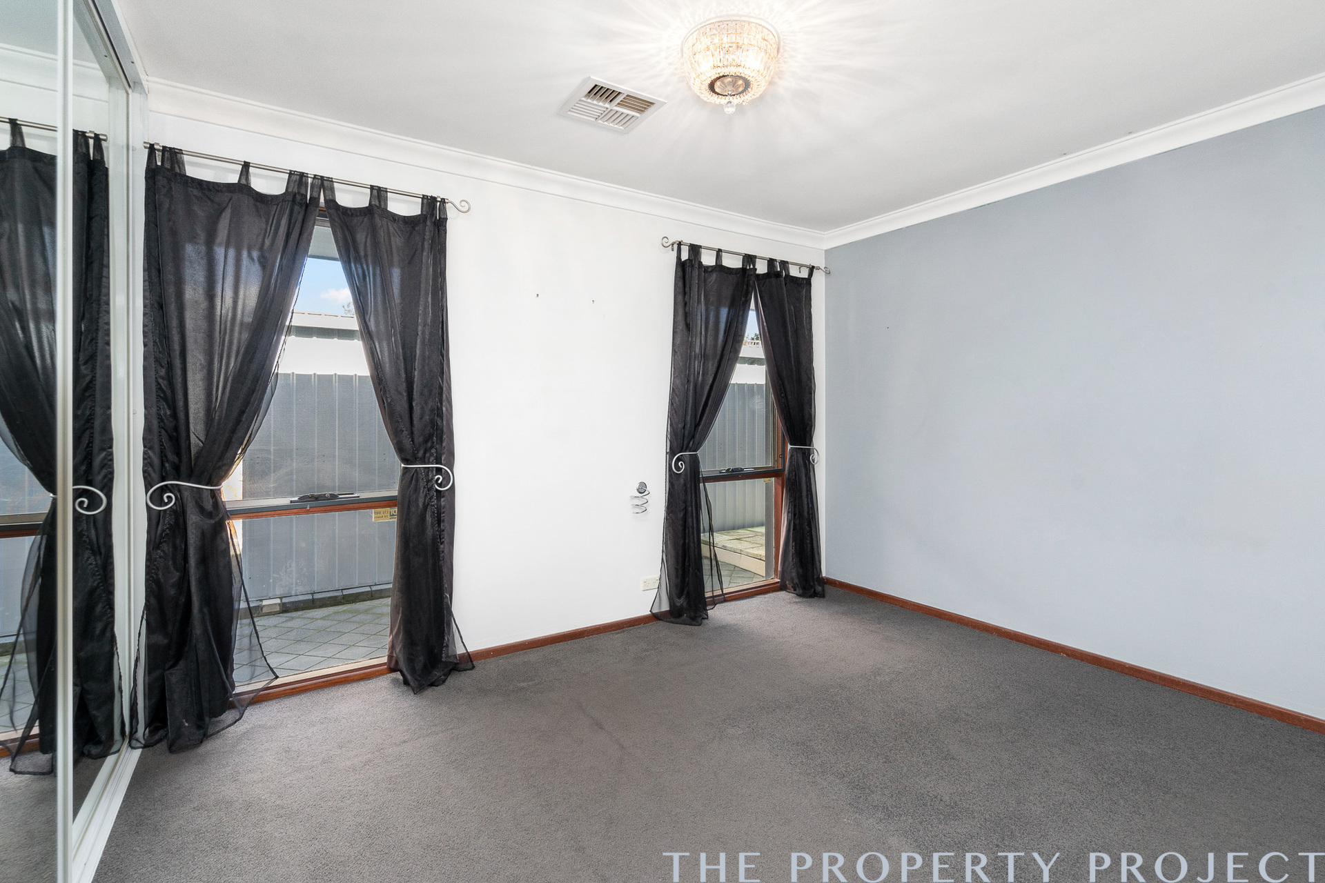 15 Rowlands Court Padbury WA 6025