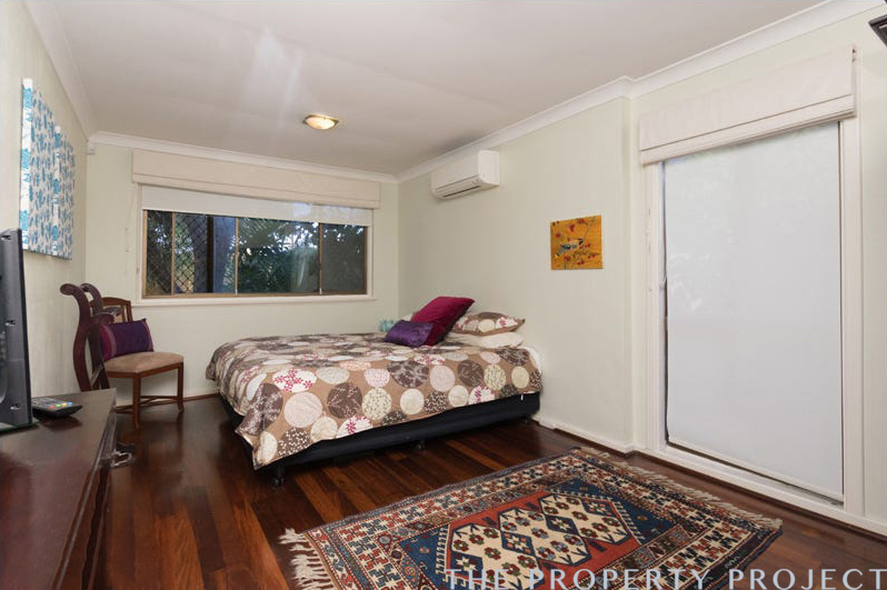 12 Surrey Street Dianella WA 6059