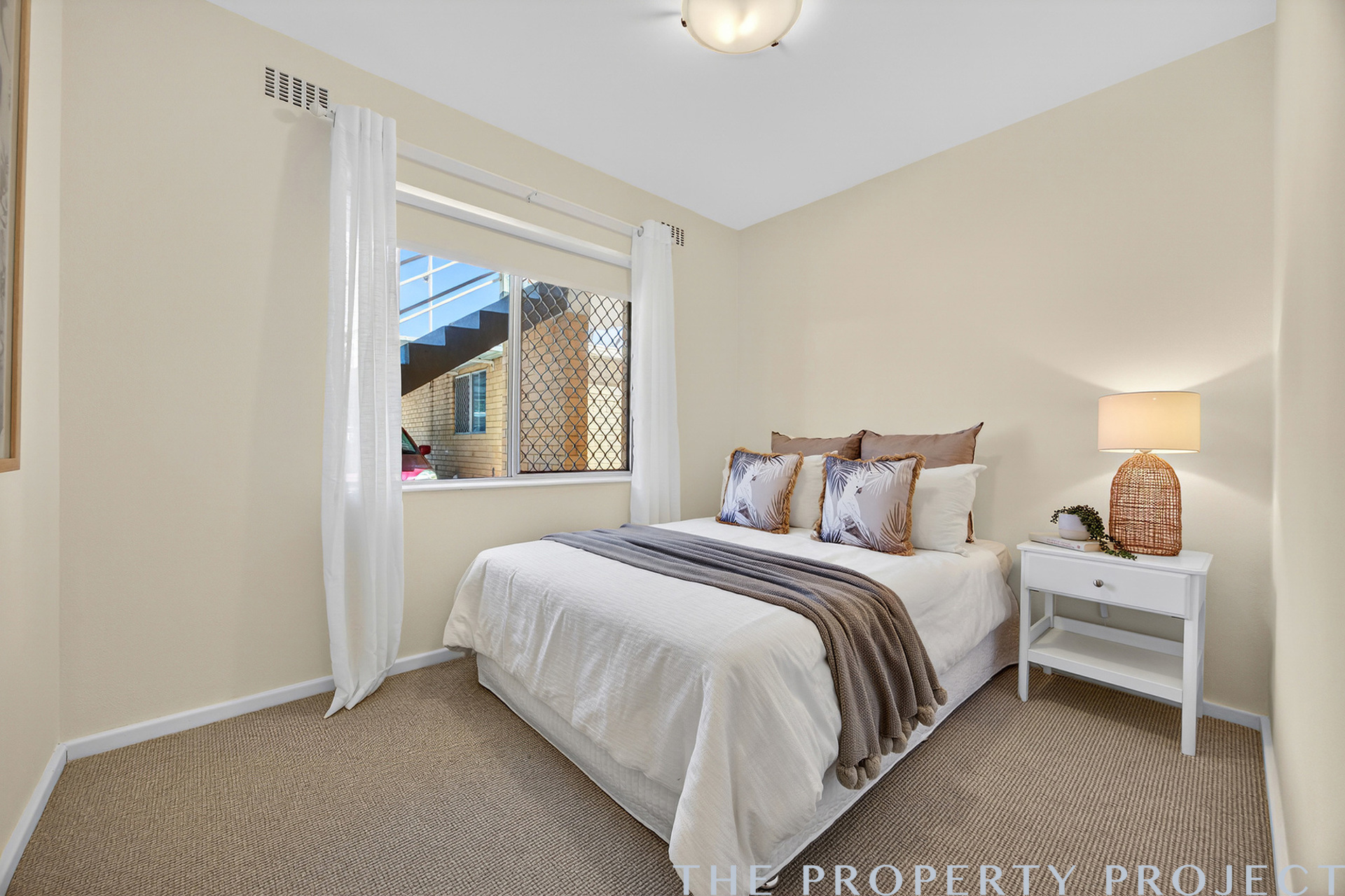 2 143 Edinboro Street Joondanna WA 6060