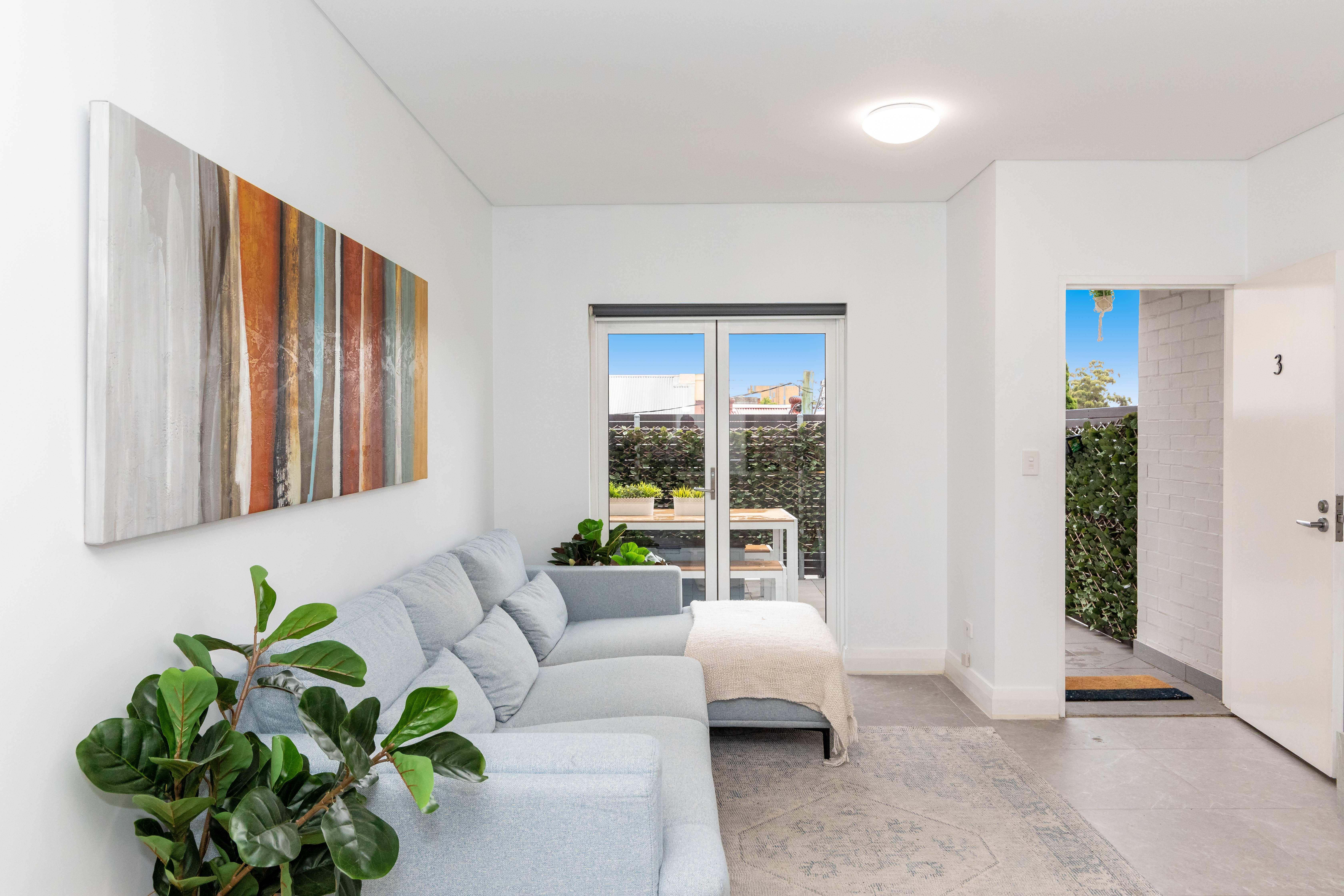 3/53-55 Glebe Point Rd, Glebe Leased by The Gallery Real Estate - image 1