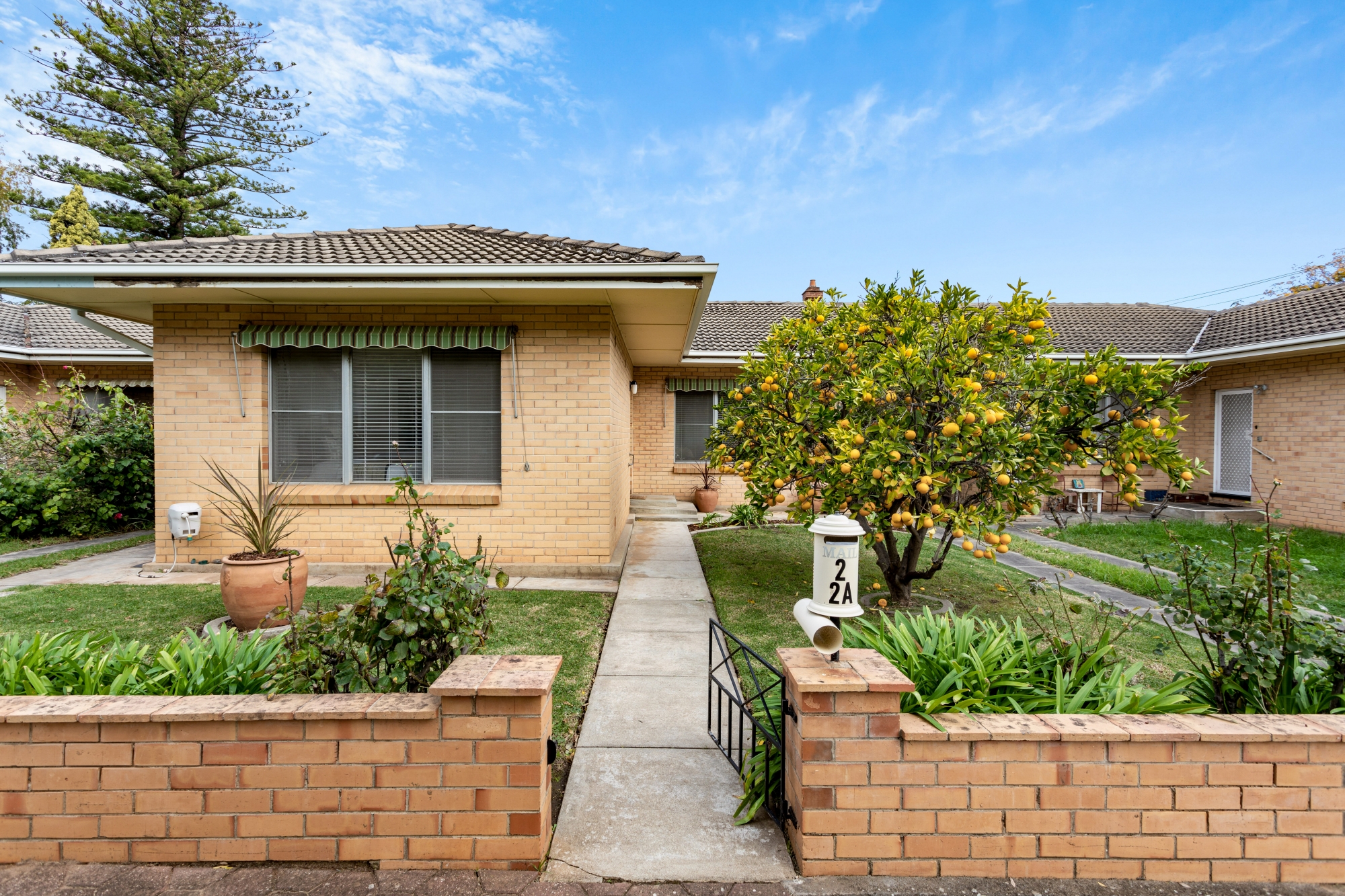 2 / 2a Moore St, TOORAK GARDENS SA 5065
