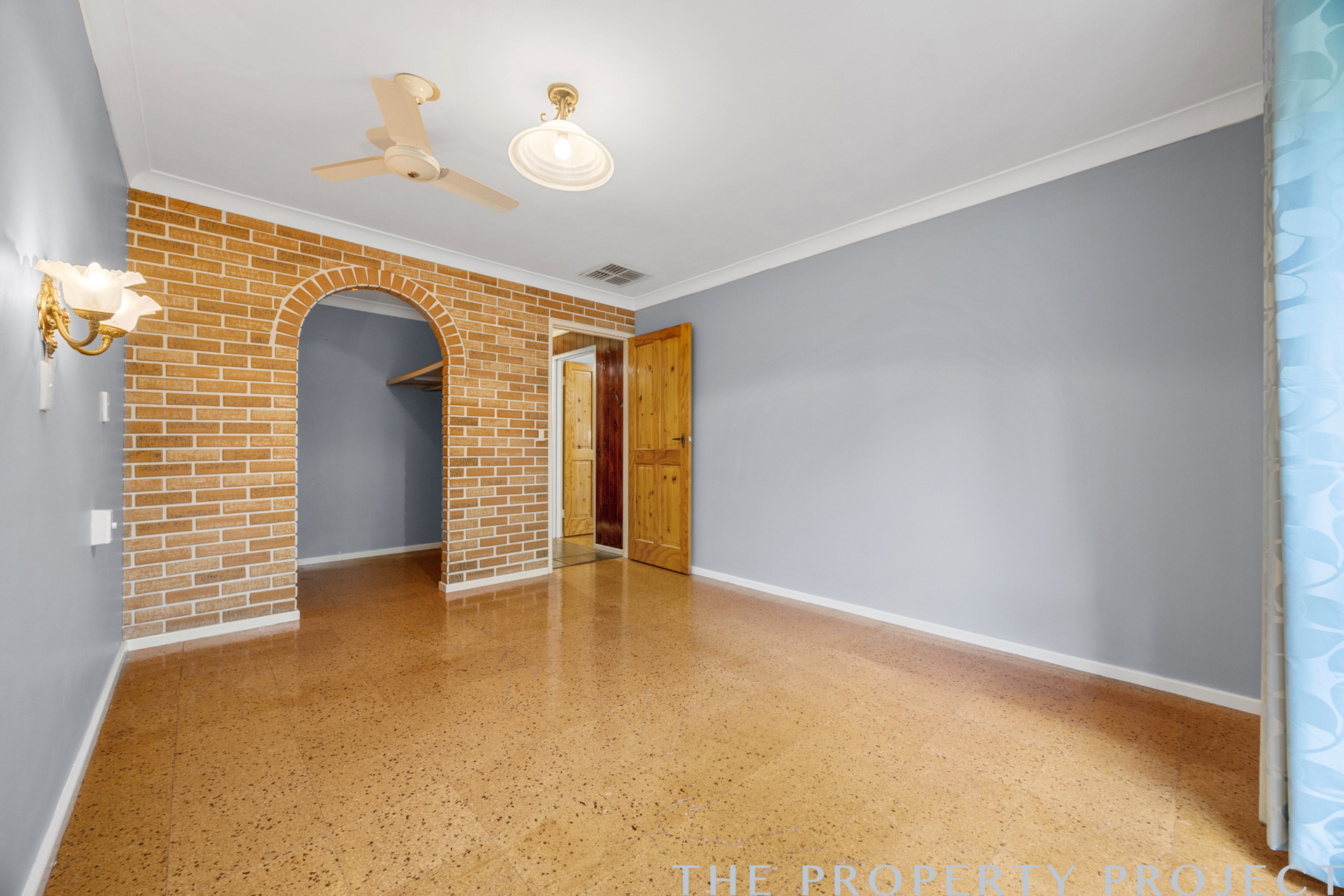214 Blackadder Road Swan View WA 6056