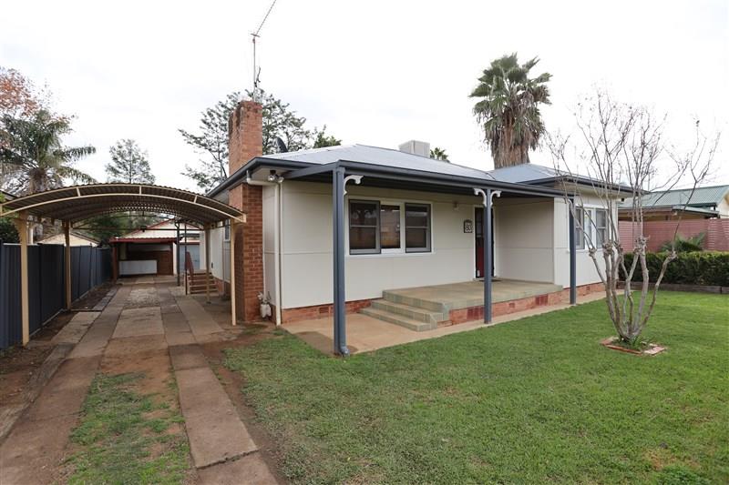 80 Farnell Street, FORBES NSW 2871
