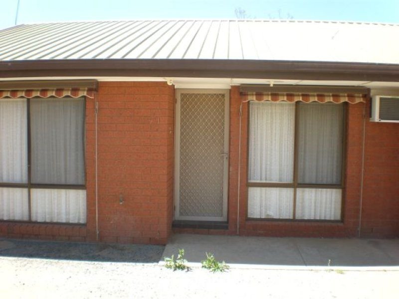 Unit 1 / 115 Fowler Street, DENILIQUIN NSW 2710