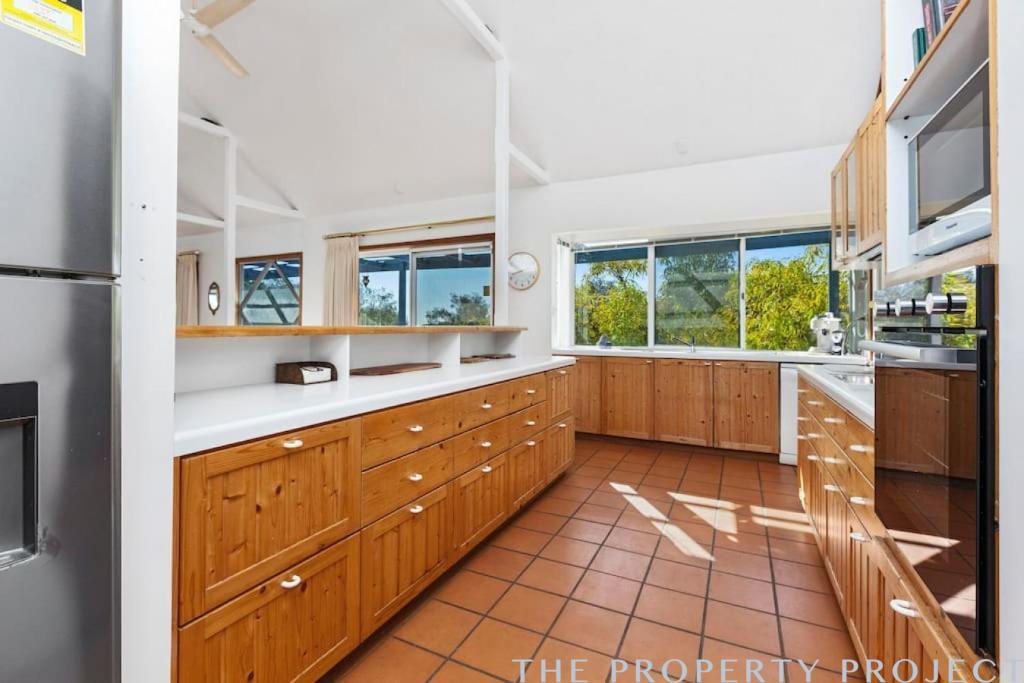 160 Ocean Drive Quinns Rocks WA 6030
