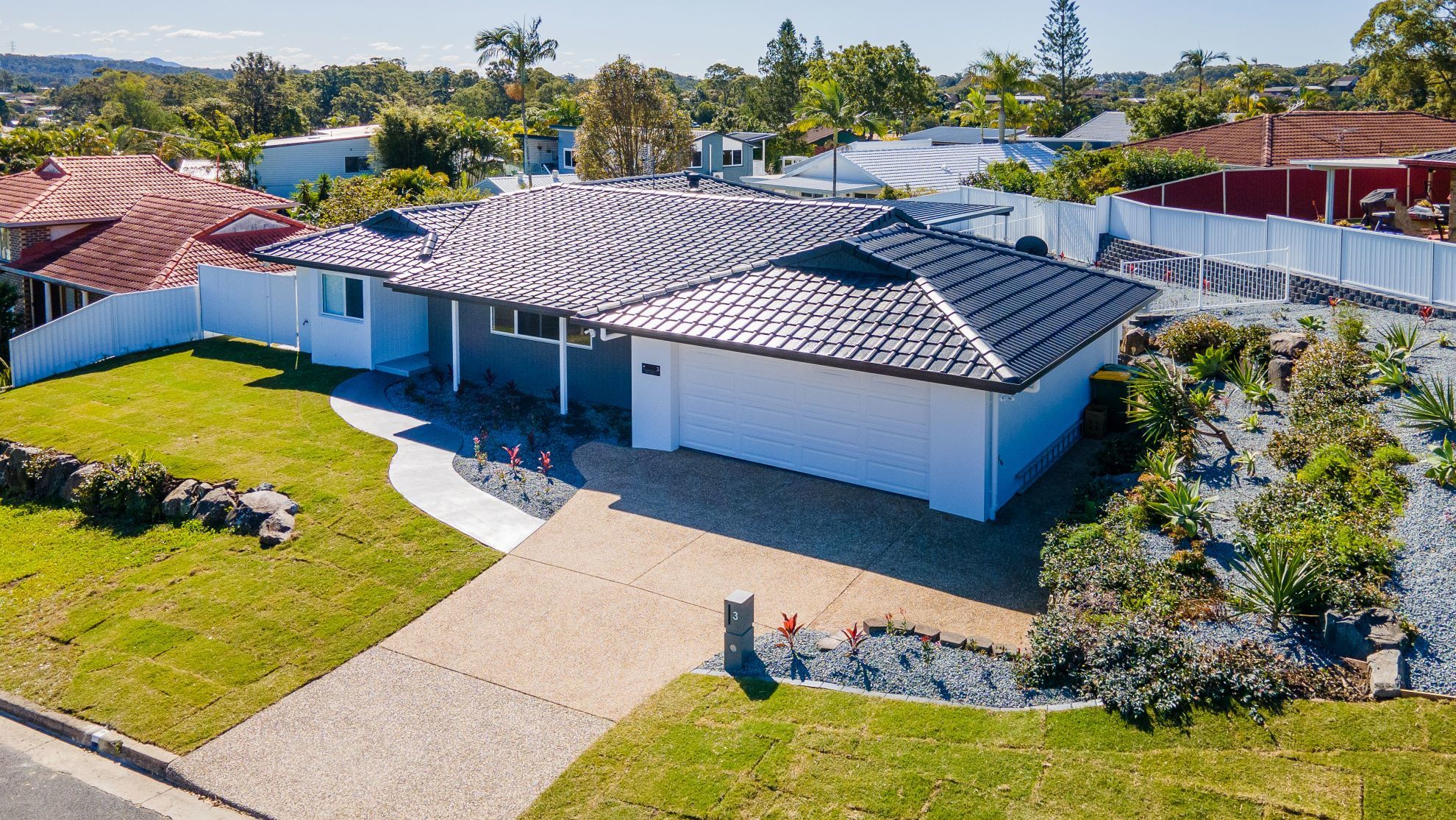 3 Carrabean Avenue, ASHMORE QLD 4214