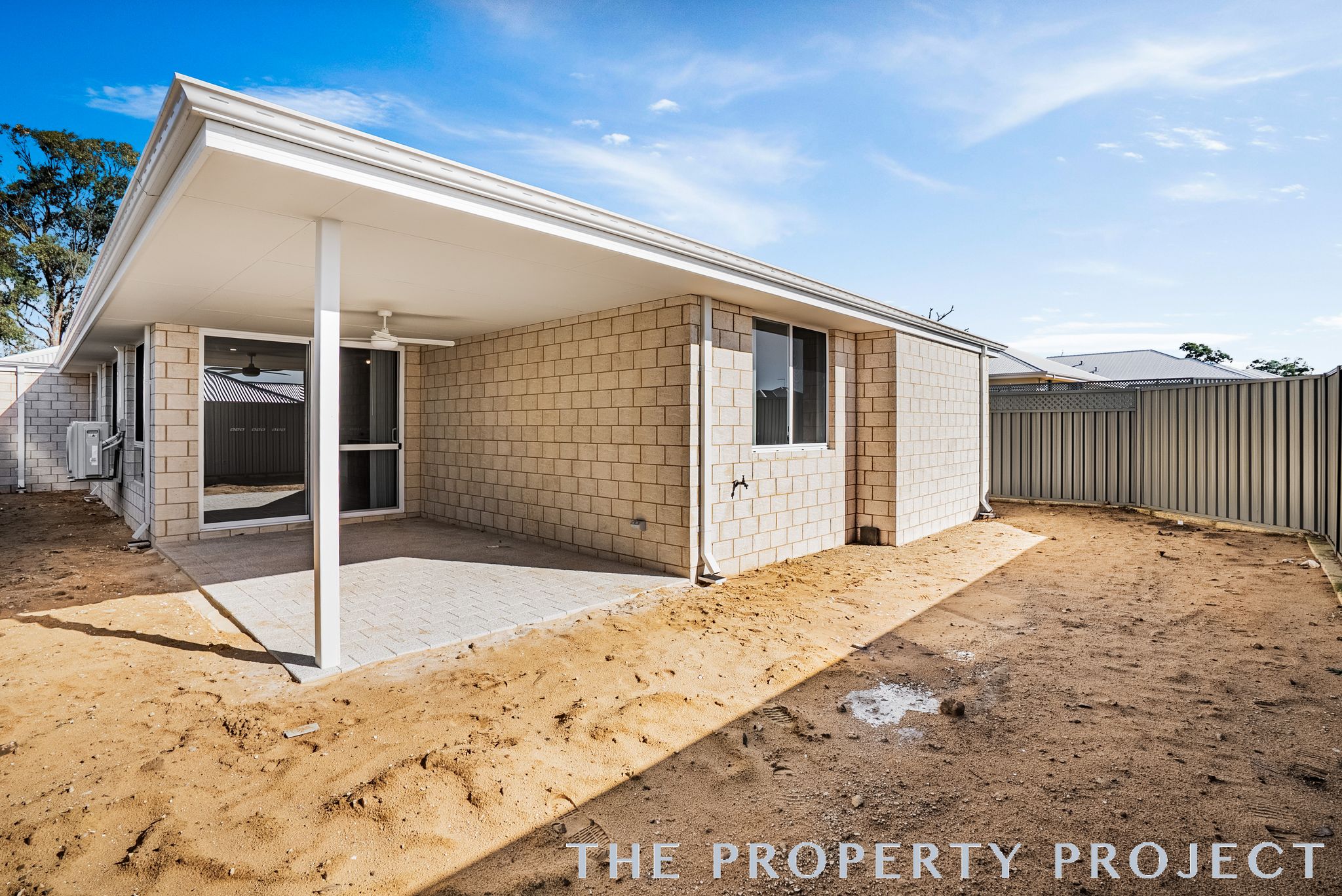 82 Ebrington Rd Wellard WA 6170