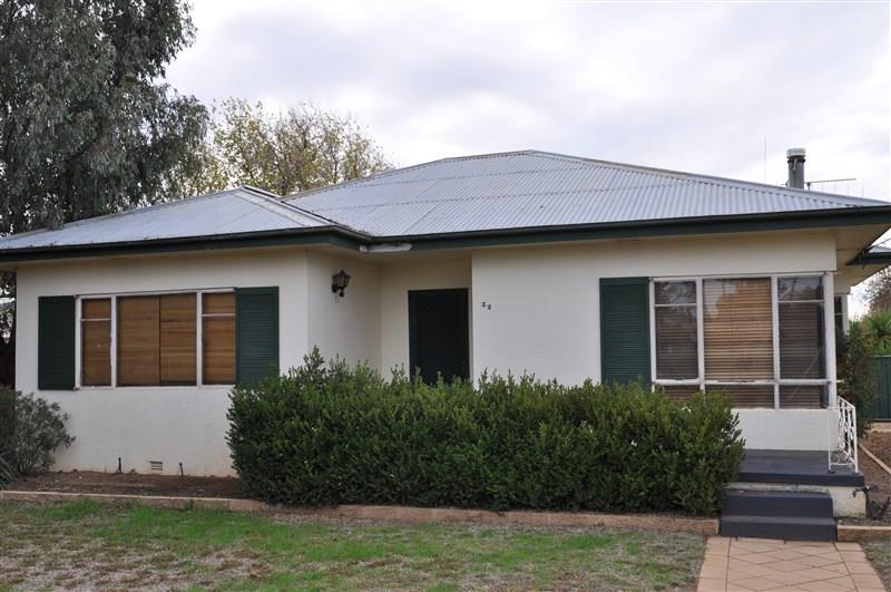 32 Oxford Street, FORBES NSW 2871
