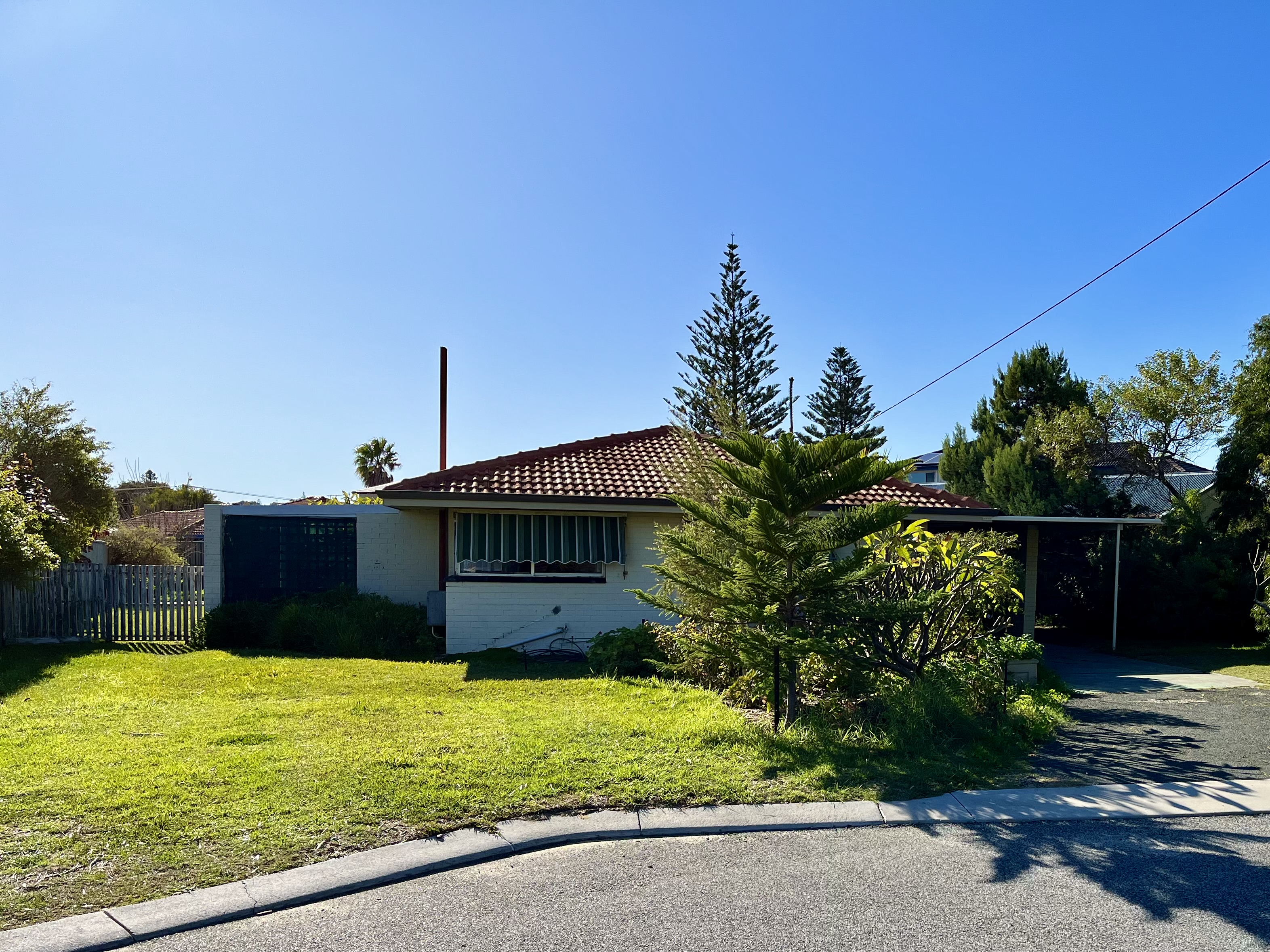 9 Mair Place, MULLALOO WA 6027