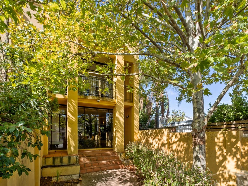 6 Robinson Ave, PERTH WA 6000