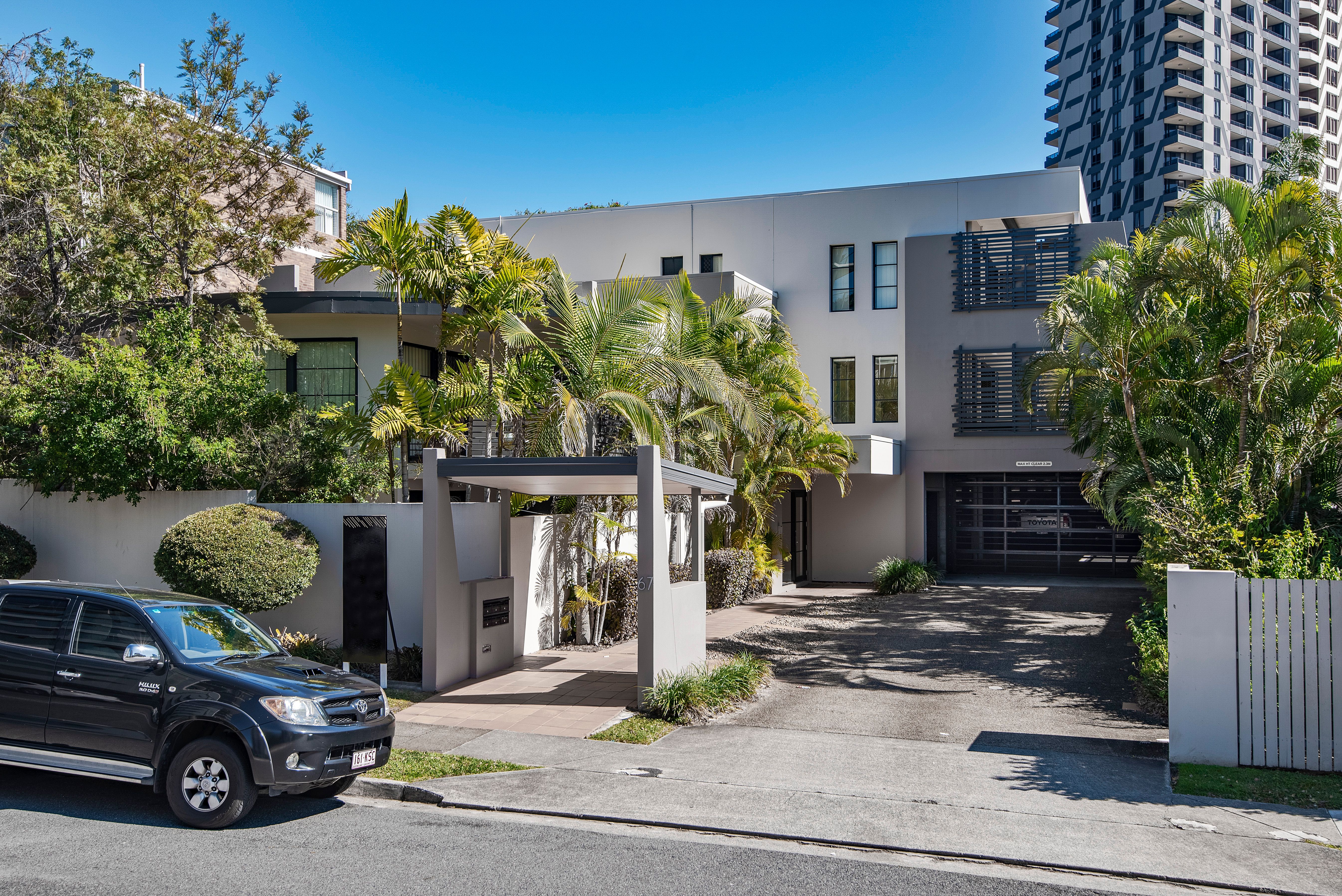 8 / 67 Benson Street, TOOWONG QLD 4066