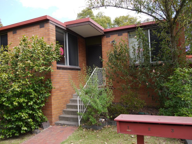 1 / 24 Shirley Avenue, GLEN WAVERLEY VIC 3150