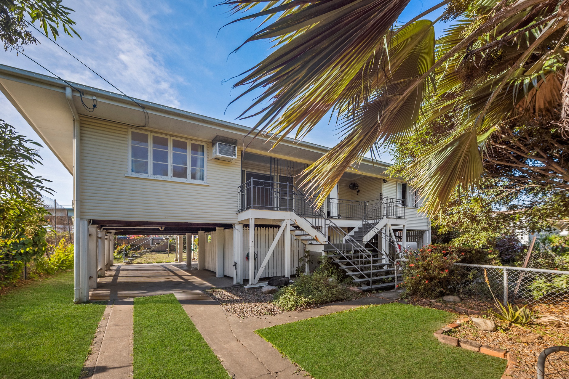 1 / 19 Coorong, MUNDINGBURRA QLD 4812