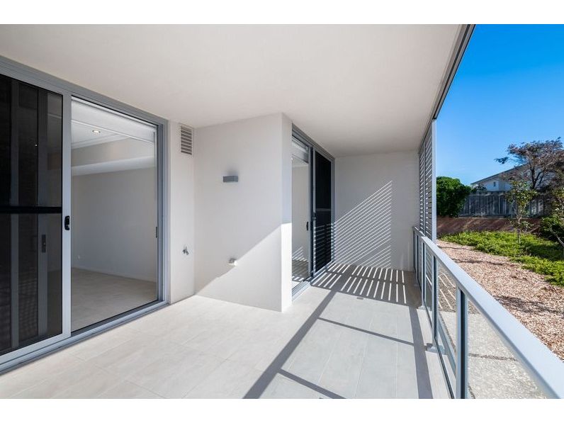 8 14 Lennard Street Marmion WA 6020