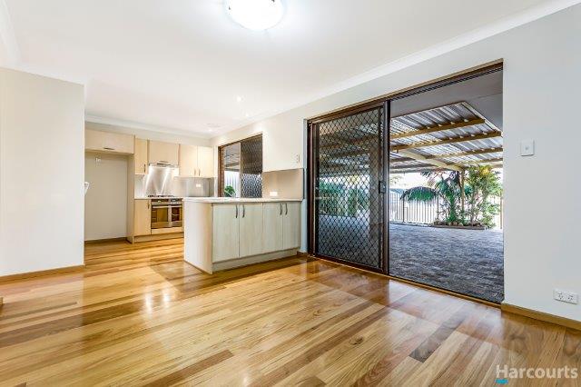 11 Grevillea Way Heathridge WA 6027