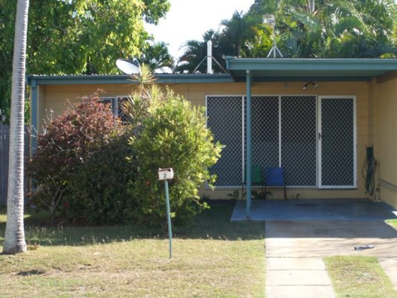 2 / 9 Bent Street, MUNDINGBURRA QLD 4812