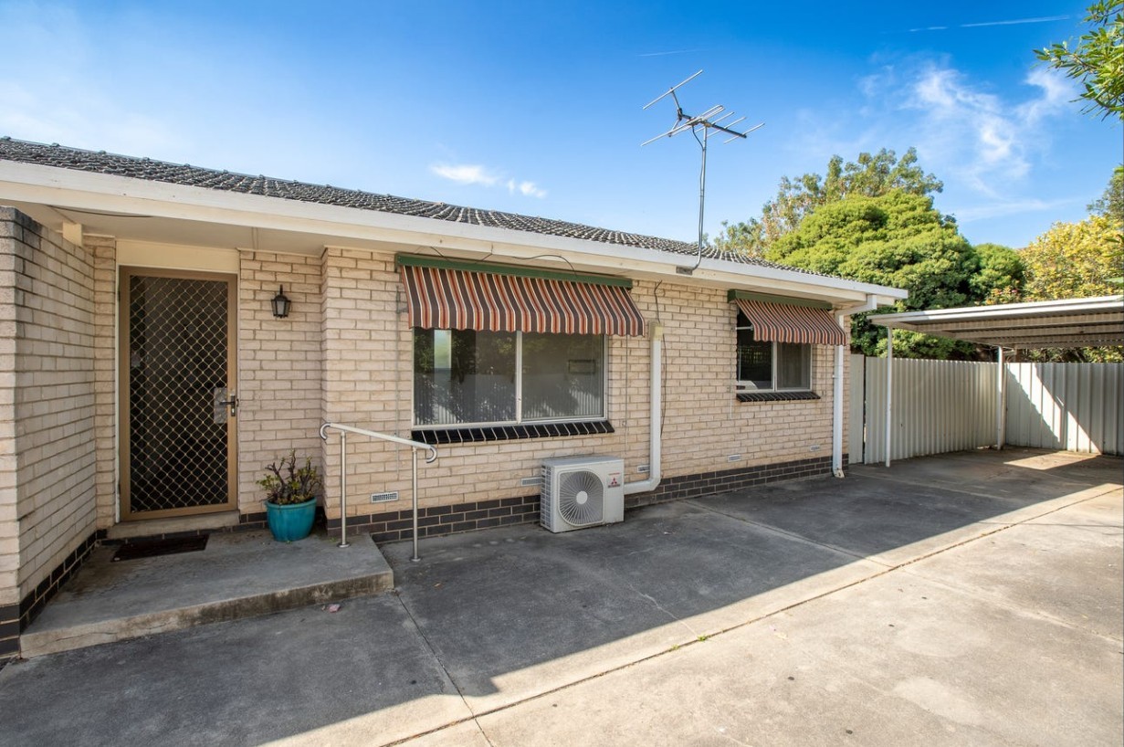 2 / 237 Gulpha Street, NORTH ALBURY NSW 2640