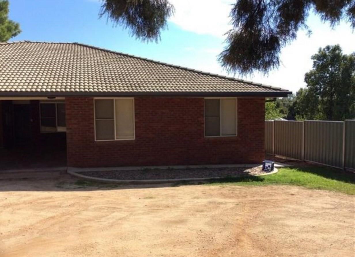 3 / 5 Willis Place Place, FORBES NSW 2871