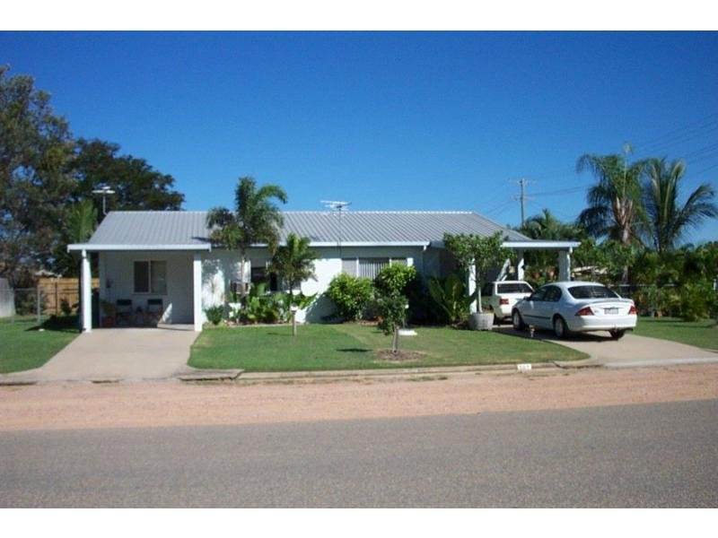 1 / 307 Pinnacle Drive, RASMUSSEN QLD 4815