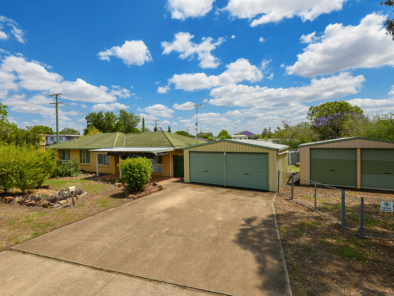 22 Water Street, HELIDON QLD 4344