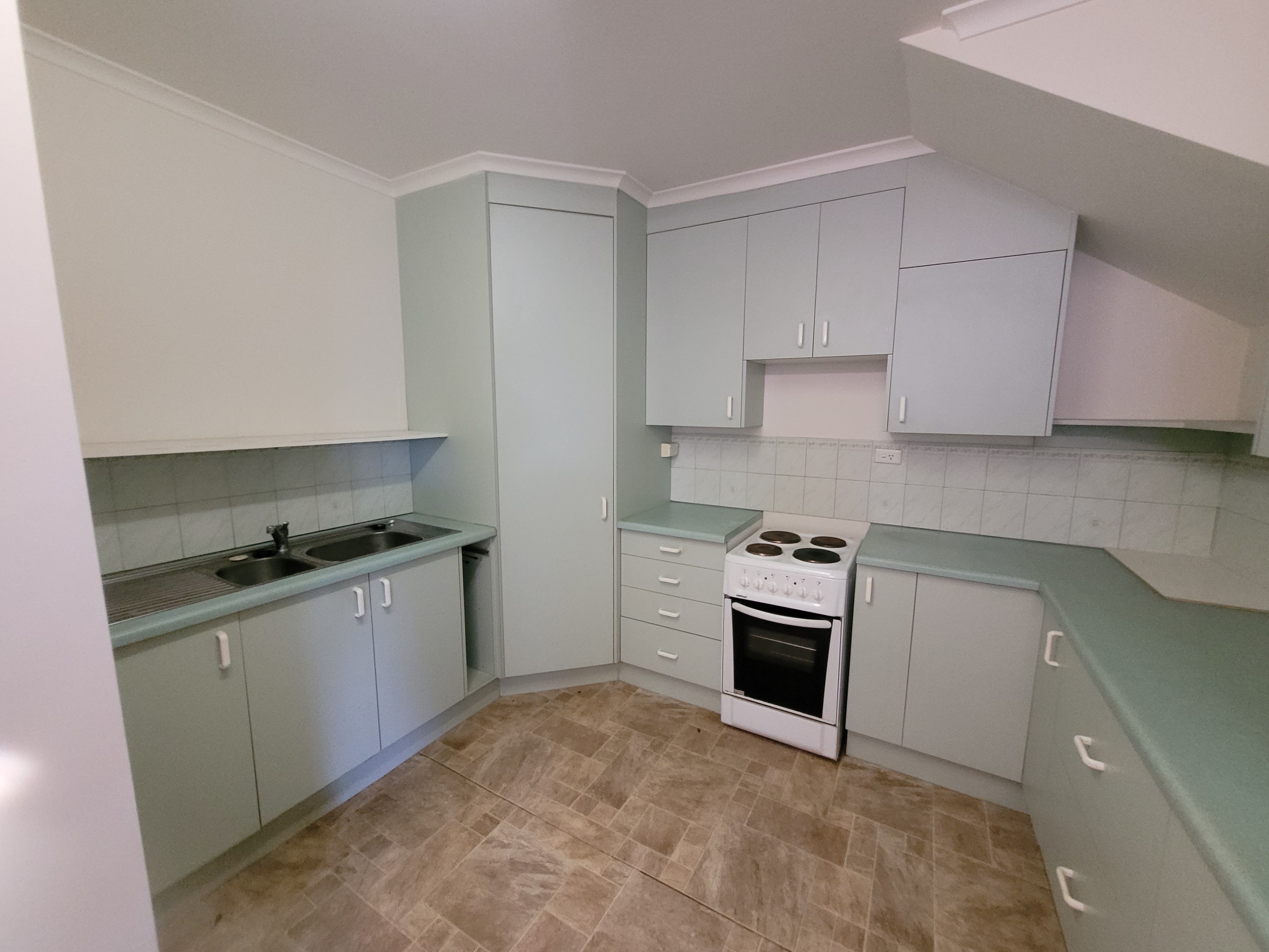 17B Esk Street, CROWS NEST QLD 4355