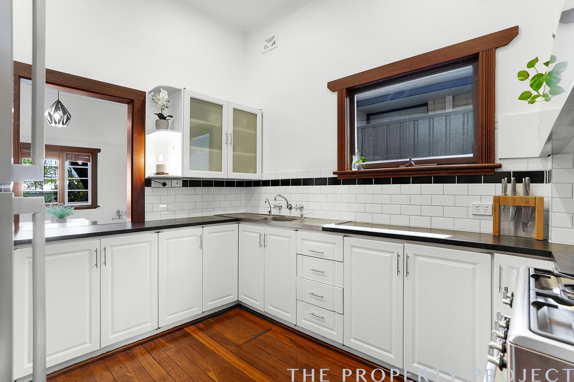 20 Sasse Avenue Mount Hawthorn WA 6016