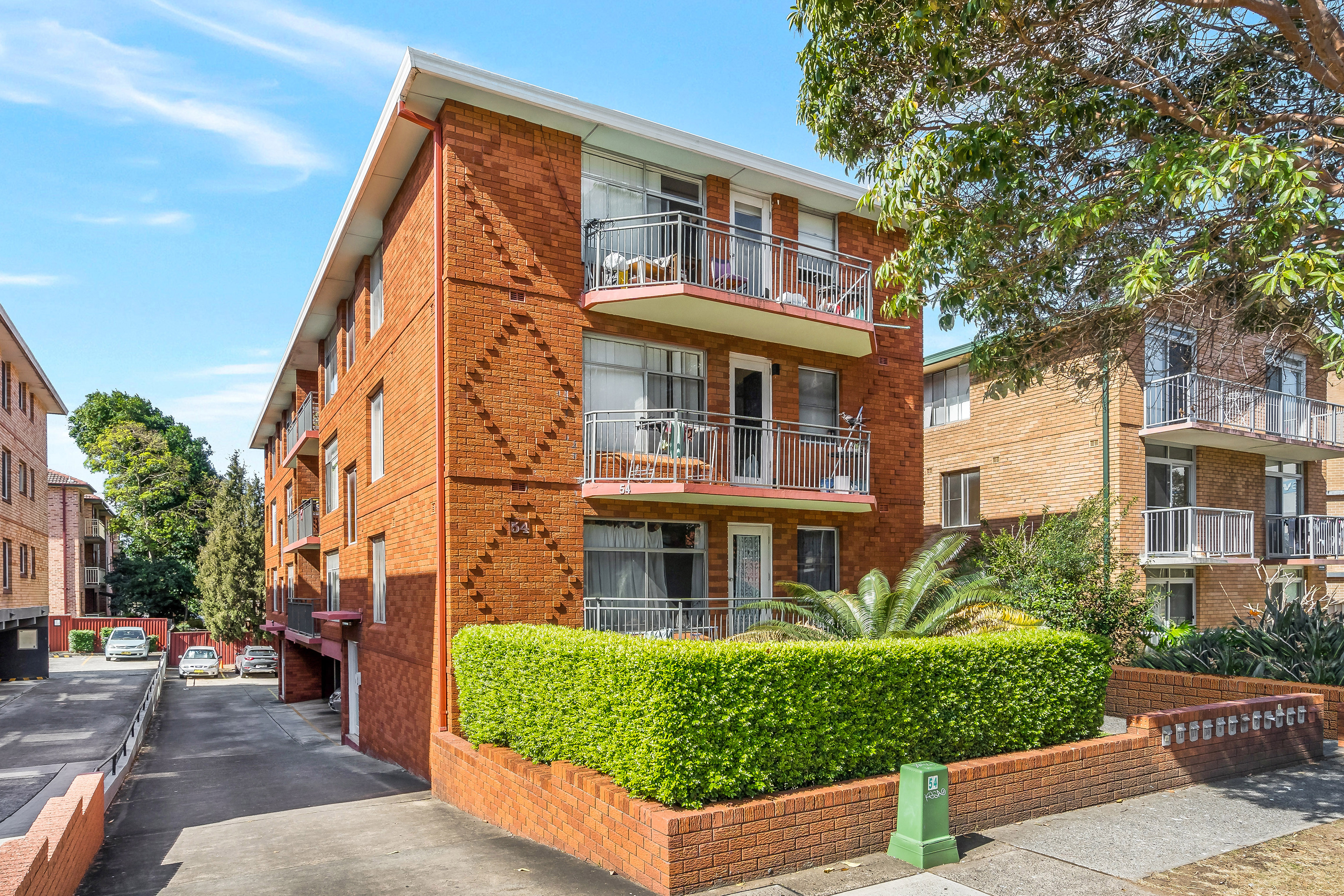 7 / 54 The Avenue, HURSTVILLE NSW 2220