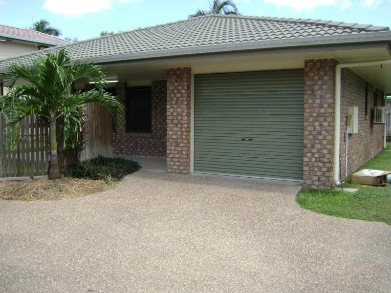 2 / 43 Park Street, PIMLICO QLD 4812