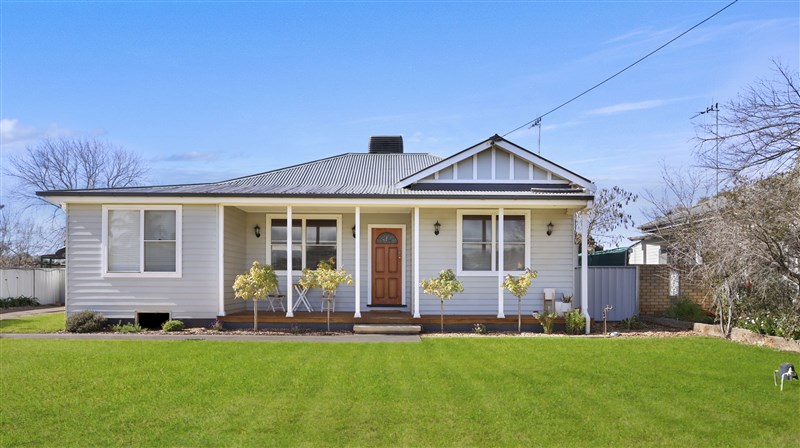 54 Ferry Street, FORBES NSW 2871