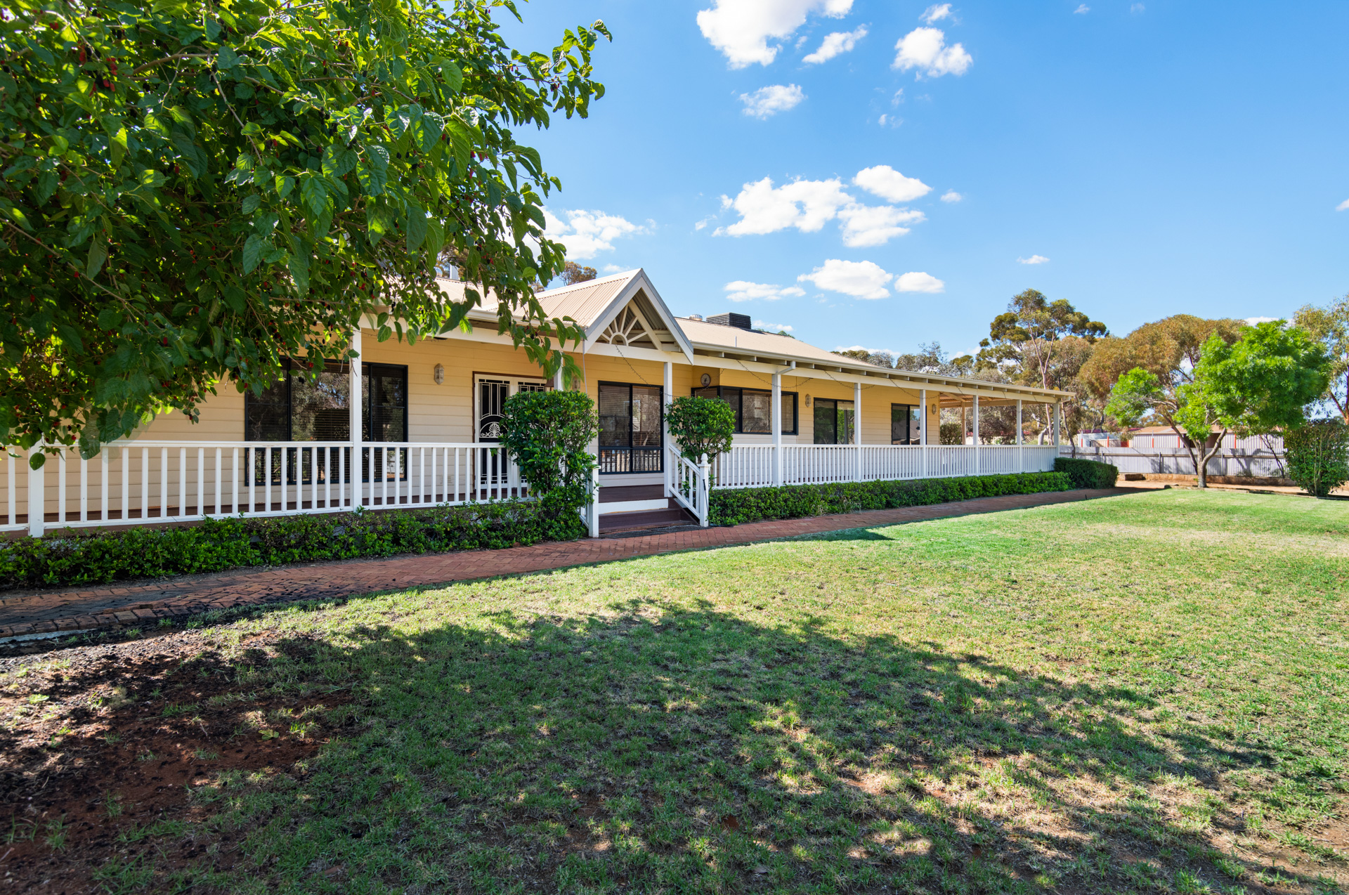 4C Atbara Street, SOMERVILLE WA 6430