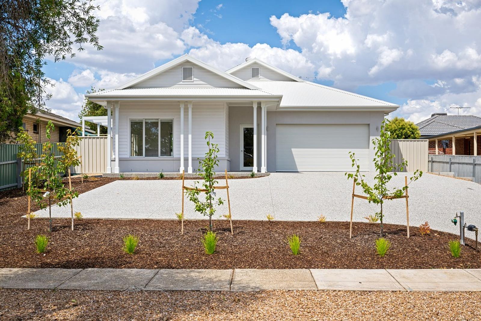 Rooms 6-7 / 104 Docking Street, WODONGA VIC 3690