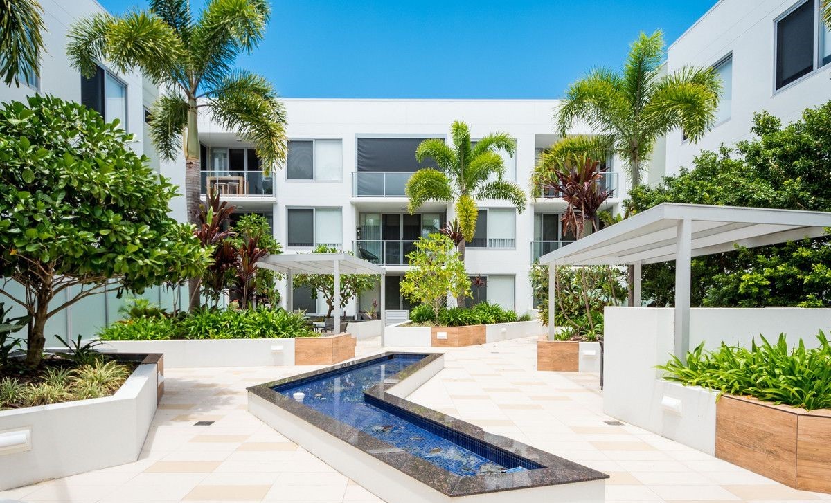 1201 / 6-8 Waterford Court, BUNDALL QLD 4217