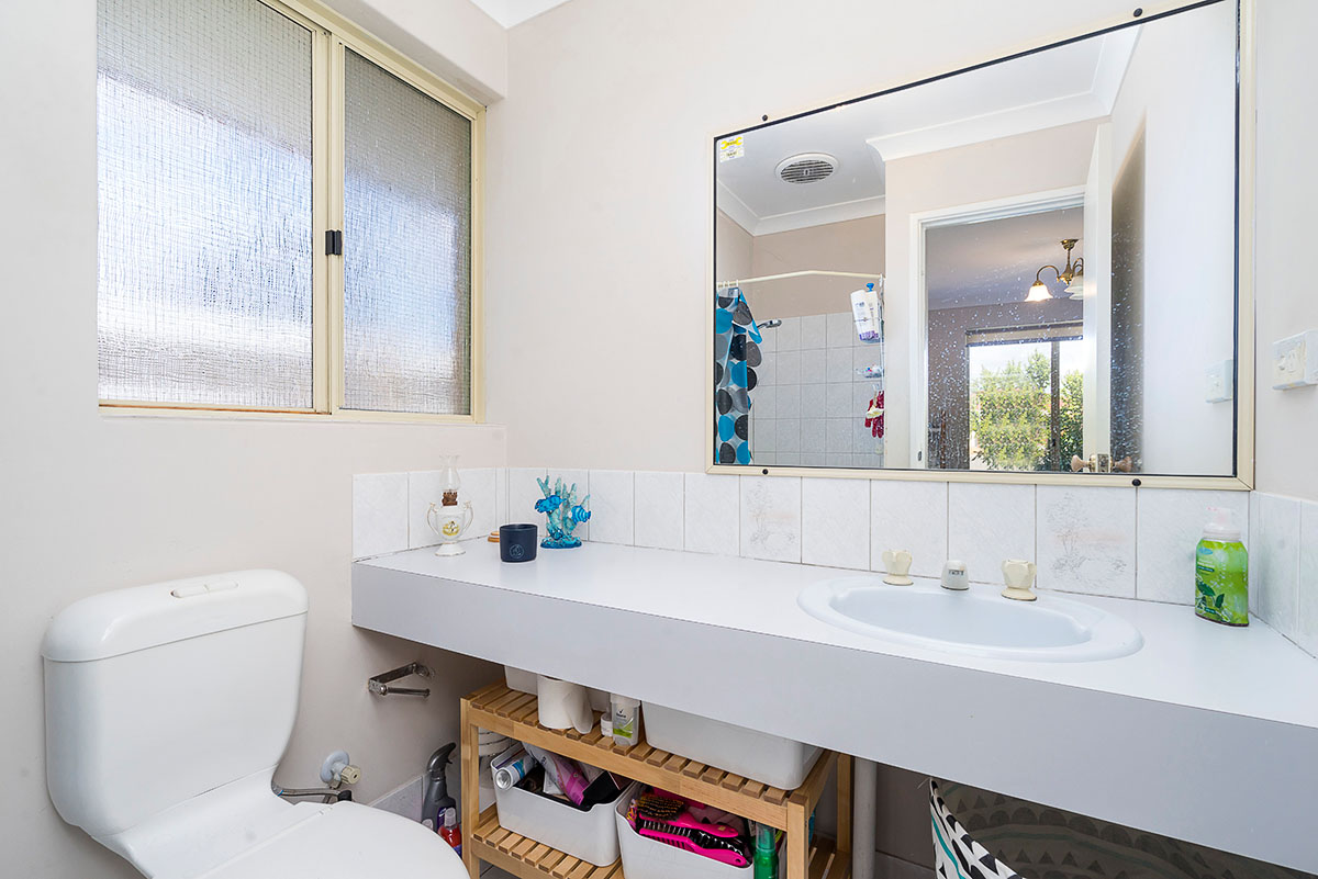 3 Mimosa Court Marangaroo WA 6064