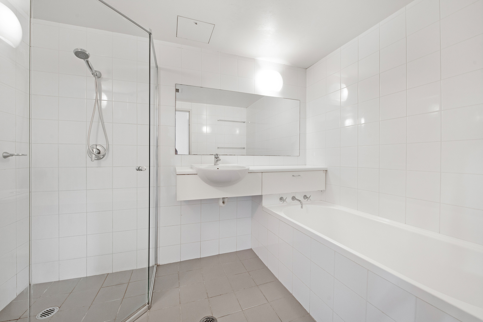 C401/6-8 Crescent Street, Redfern Leased by The Gallery Real Estate - image 4