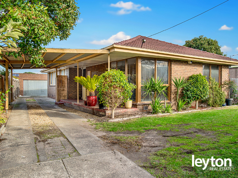 54 Fairbank Road, CLAYTON SOUTH VIC 3169