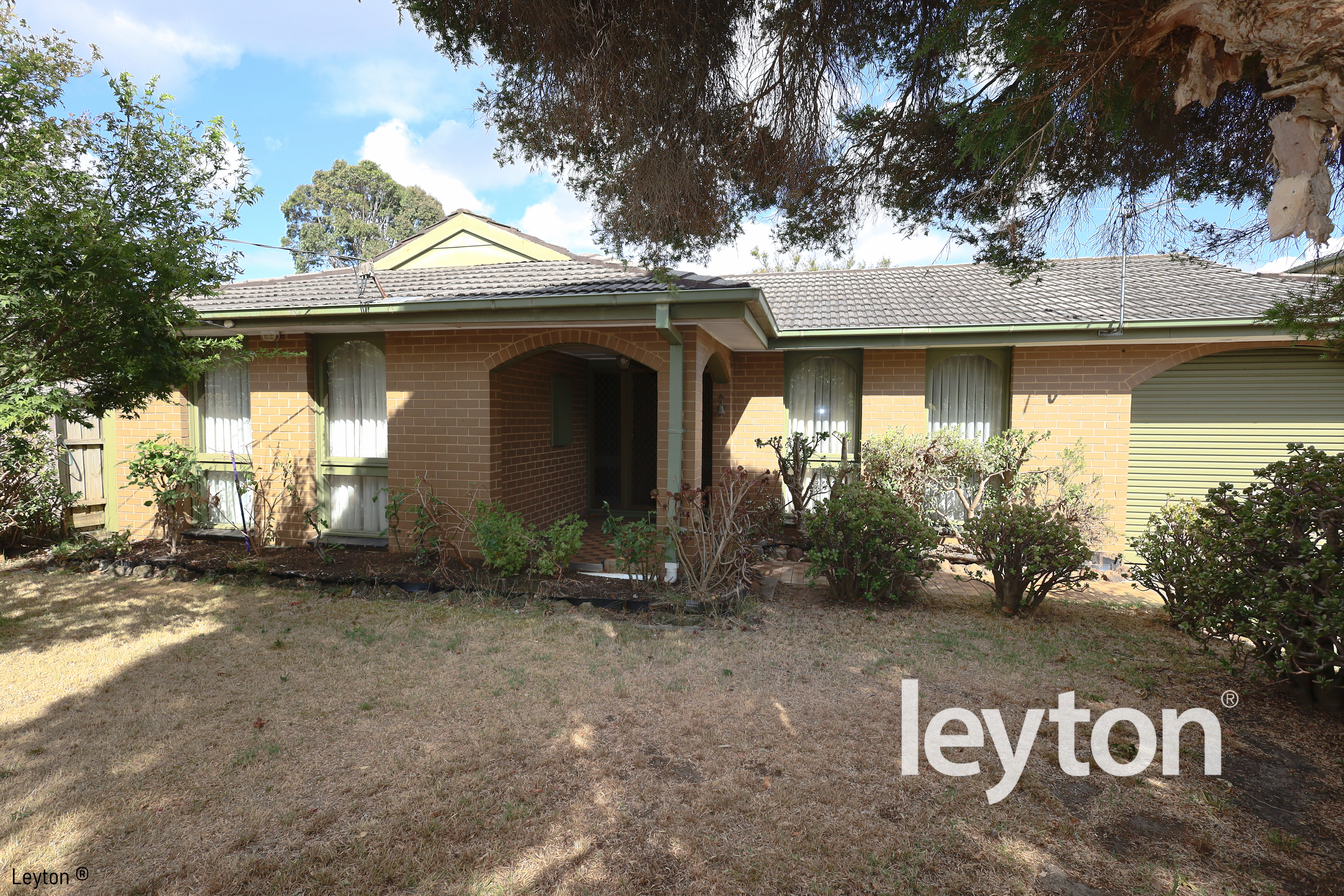 301 Brandon Park Dr, WHEELERS HILL VIC 3150