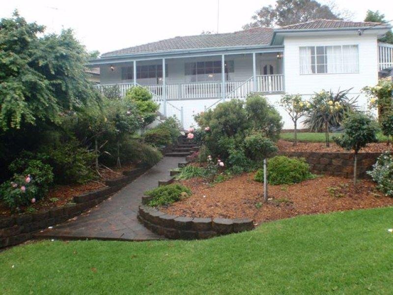 2 Fisher  Pl, CAMPBELLTOWN NSW 2560