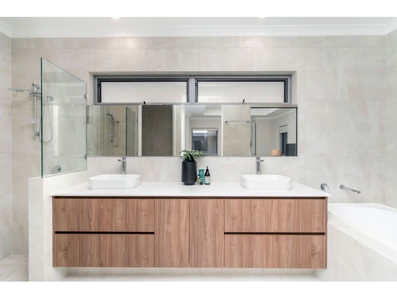 409 Vincent St W West Leederville WA 6007