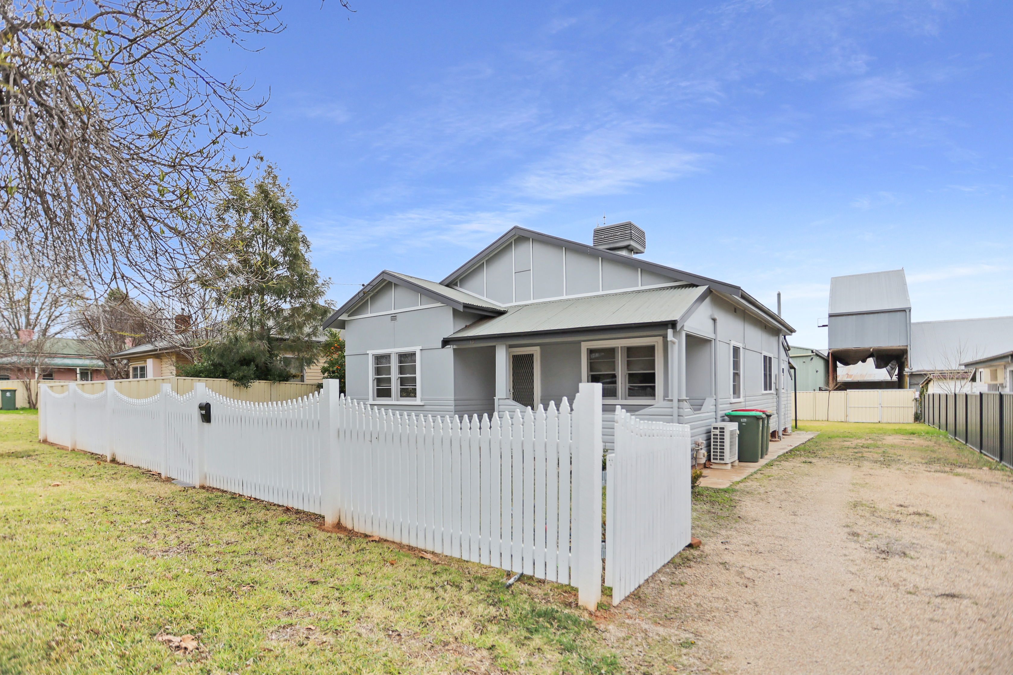 13 Underwood Street, FORBES NSW 2871