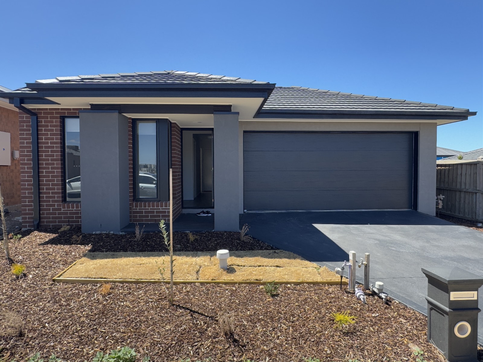 24 Darragan Road, TARNEIT VIC 3029