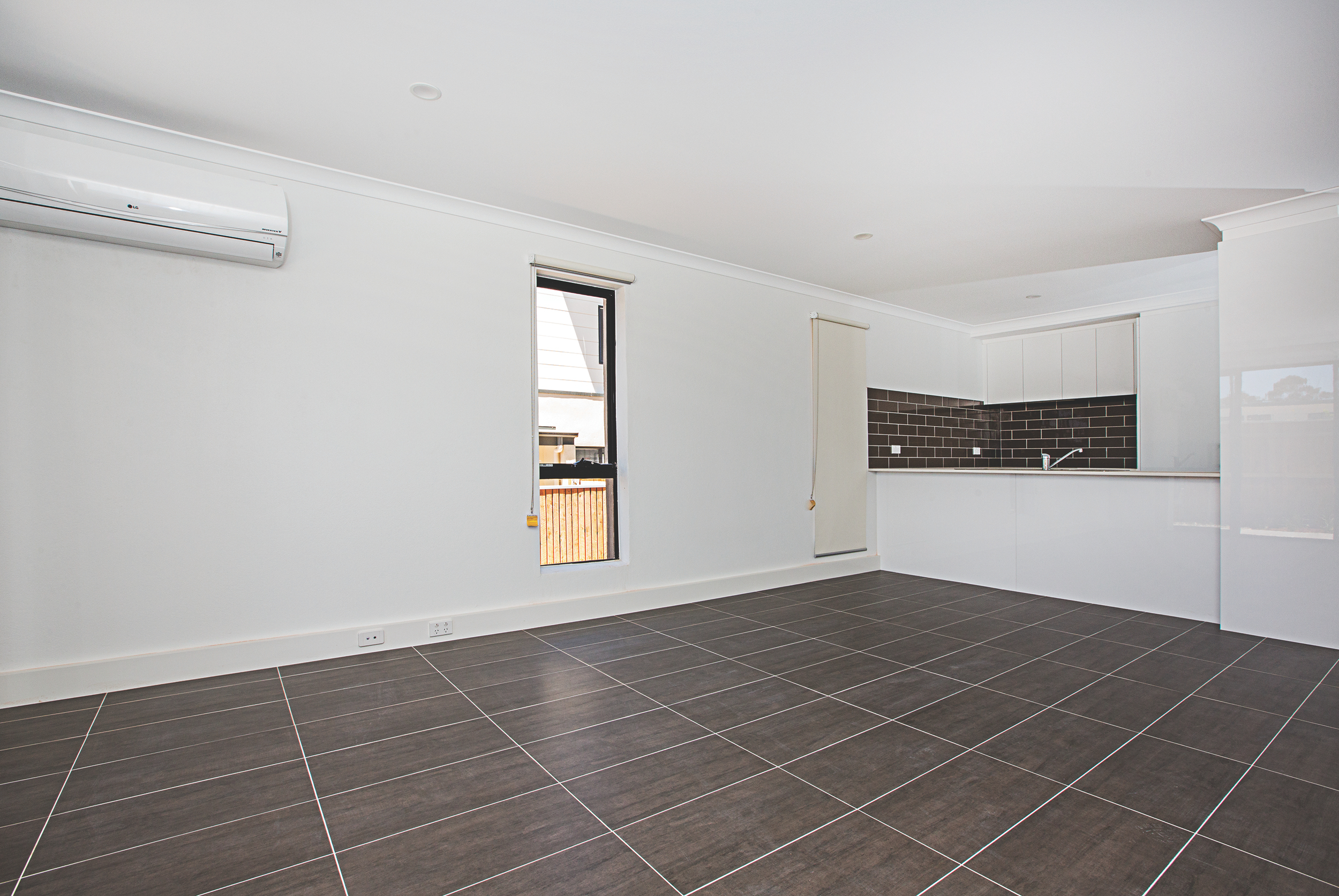 1/3 Billabong Street, Lawson, photo 3