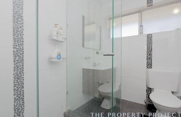 33 Sharon Drive Carine WA 6020